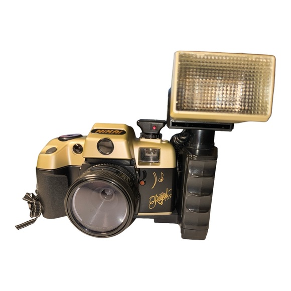 🔥  Nikai Big Royal View f/4.5 50mm 35mm Film Camera W/ Telescopic Flash & Bag🔥 - Picture 5 of 12